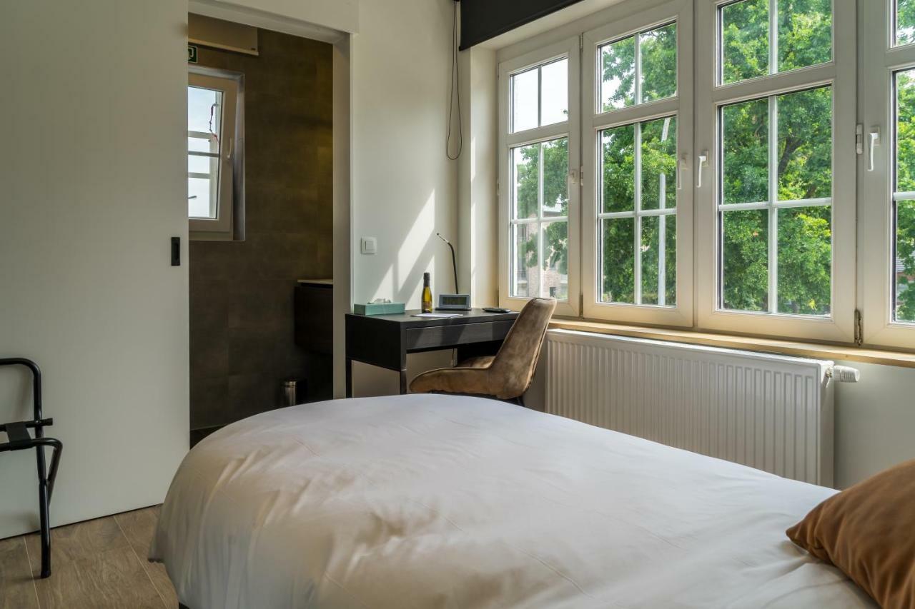 Hotel Huron โมล ภายนอก รูปภาพ