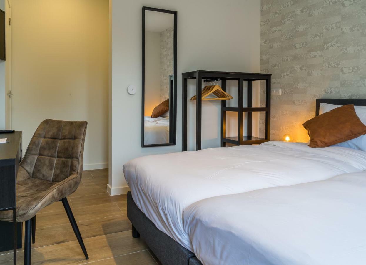 Hotel Huron โมล ภายนอก รูปภาพ